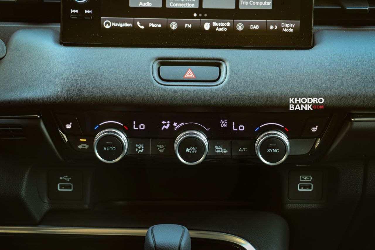 عکس داخل هوندا HRV